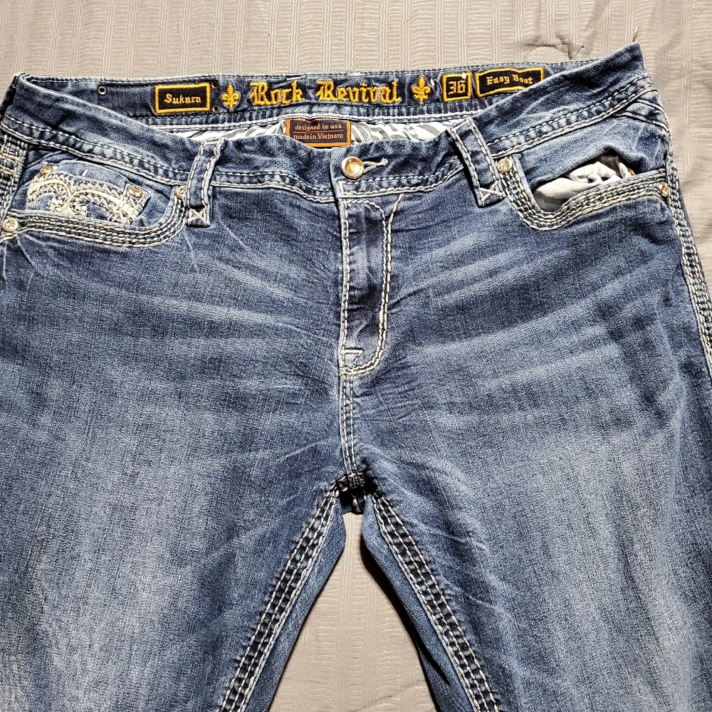 Womens Rock Revival jeans